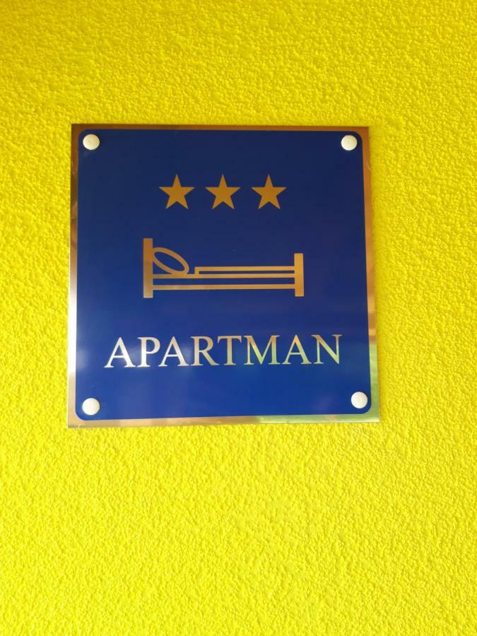 Apartment Slap Rakovica Exteriör bild
